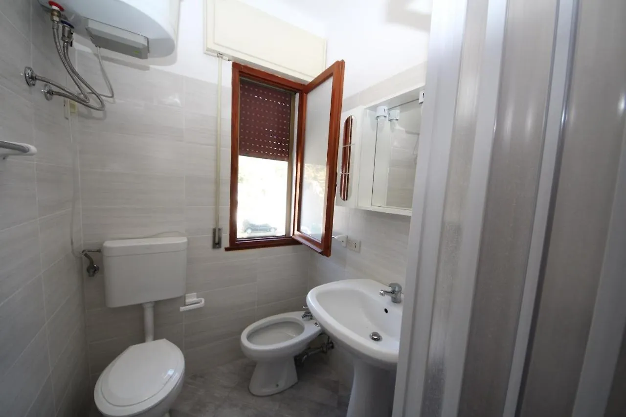 Apartments In Rosolina Mare 24940