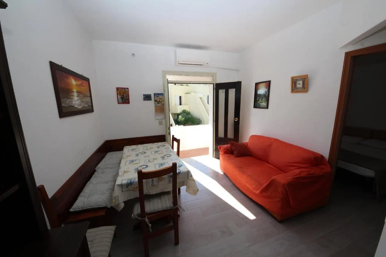 Apartments In Rosolina Mare 24940